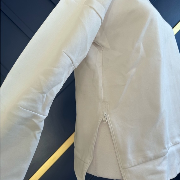 adidas crisp white crewneck sweater - Picture 6 of 8